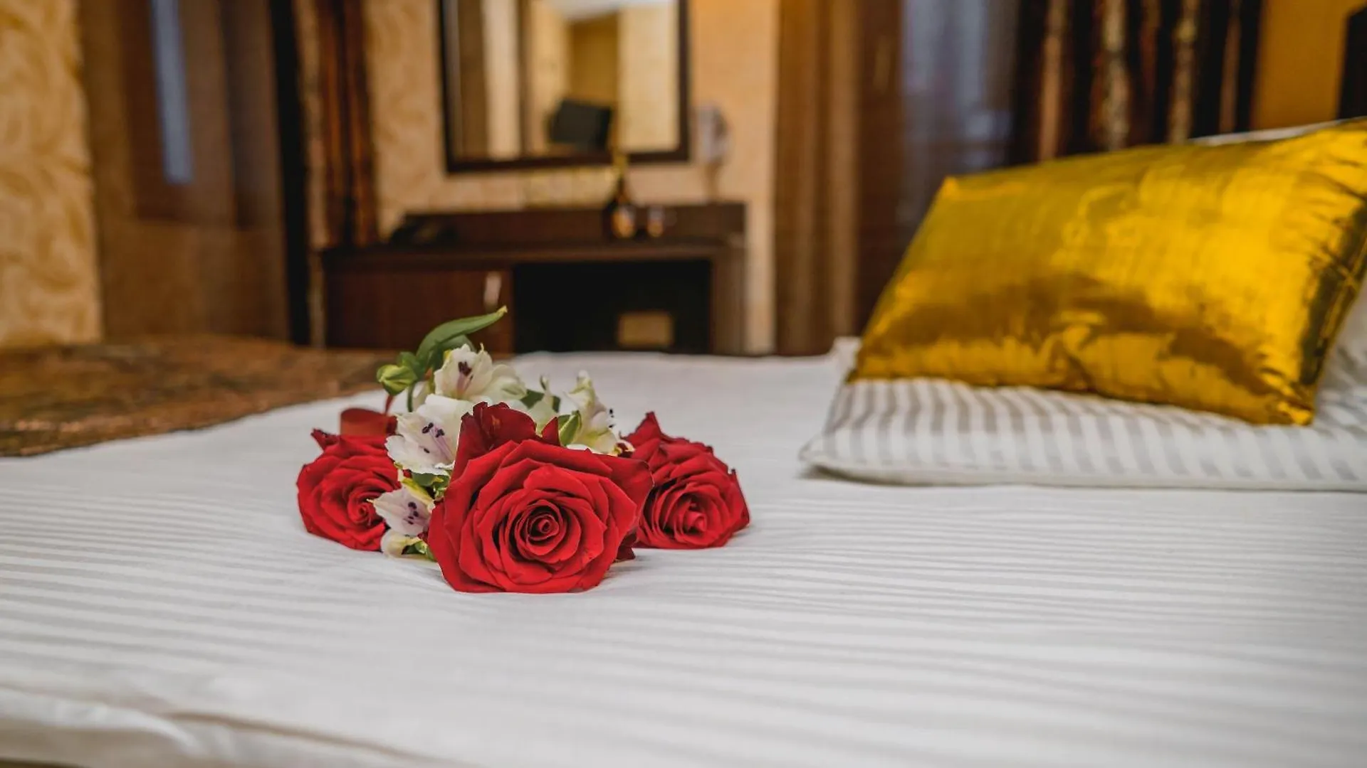 Eleganza Family Hotel - Free Parking Σόφια 2*,