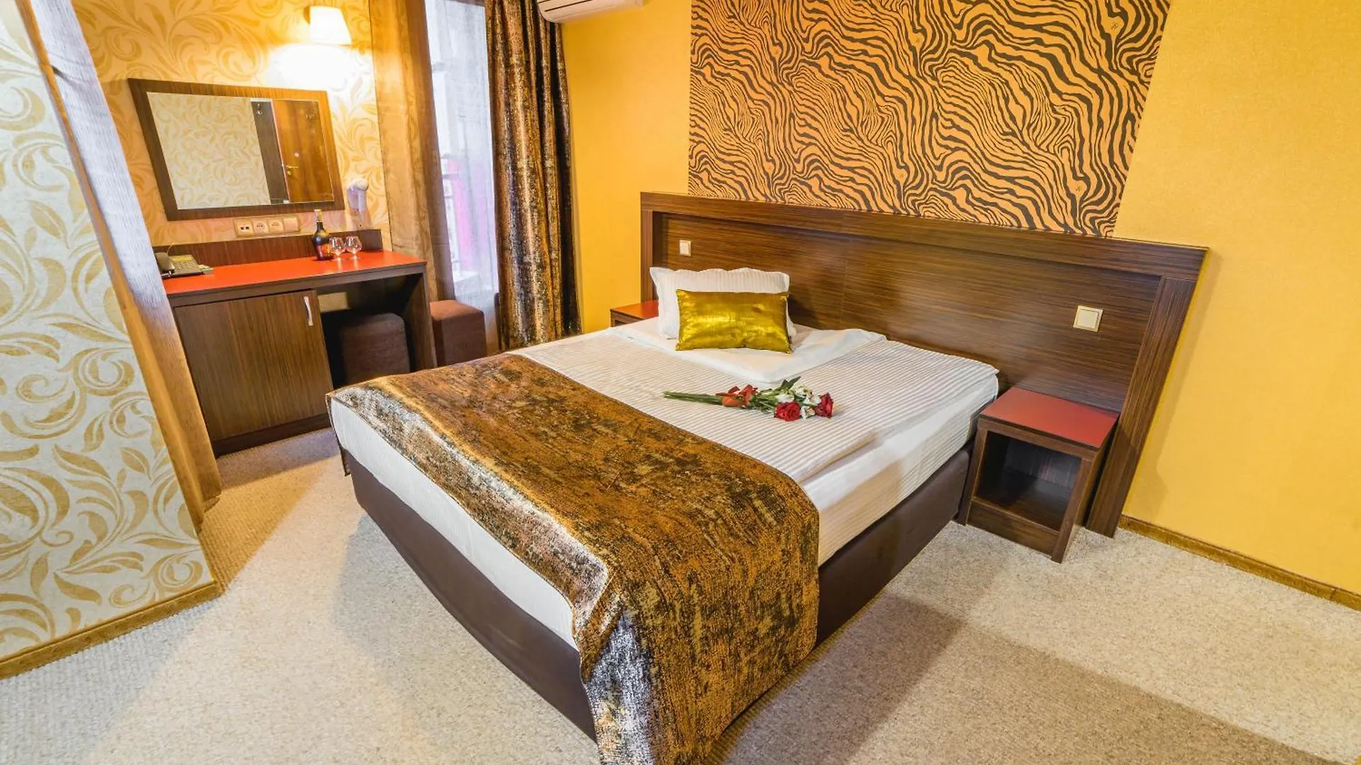 Eleganza Family Hotel - Free Parking Sofia 2*,  Bułgaria