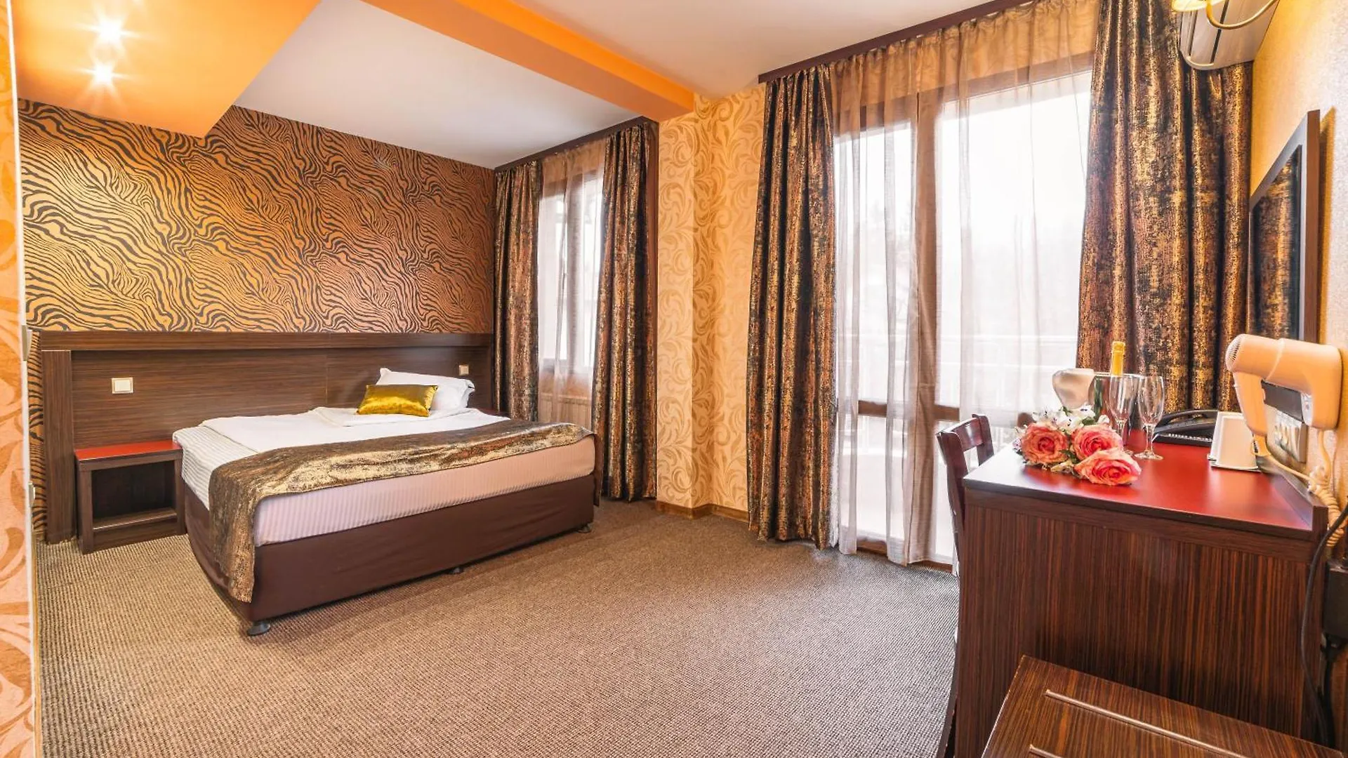 **  Eleganza Family Hotel - Free Parking Sofia Bułgaria